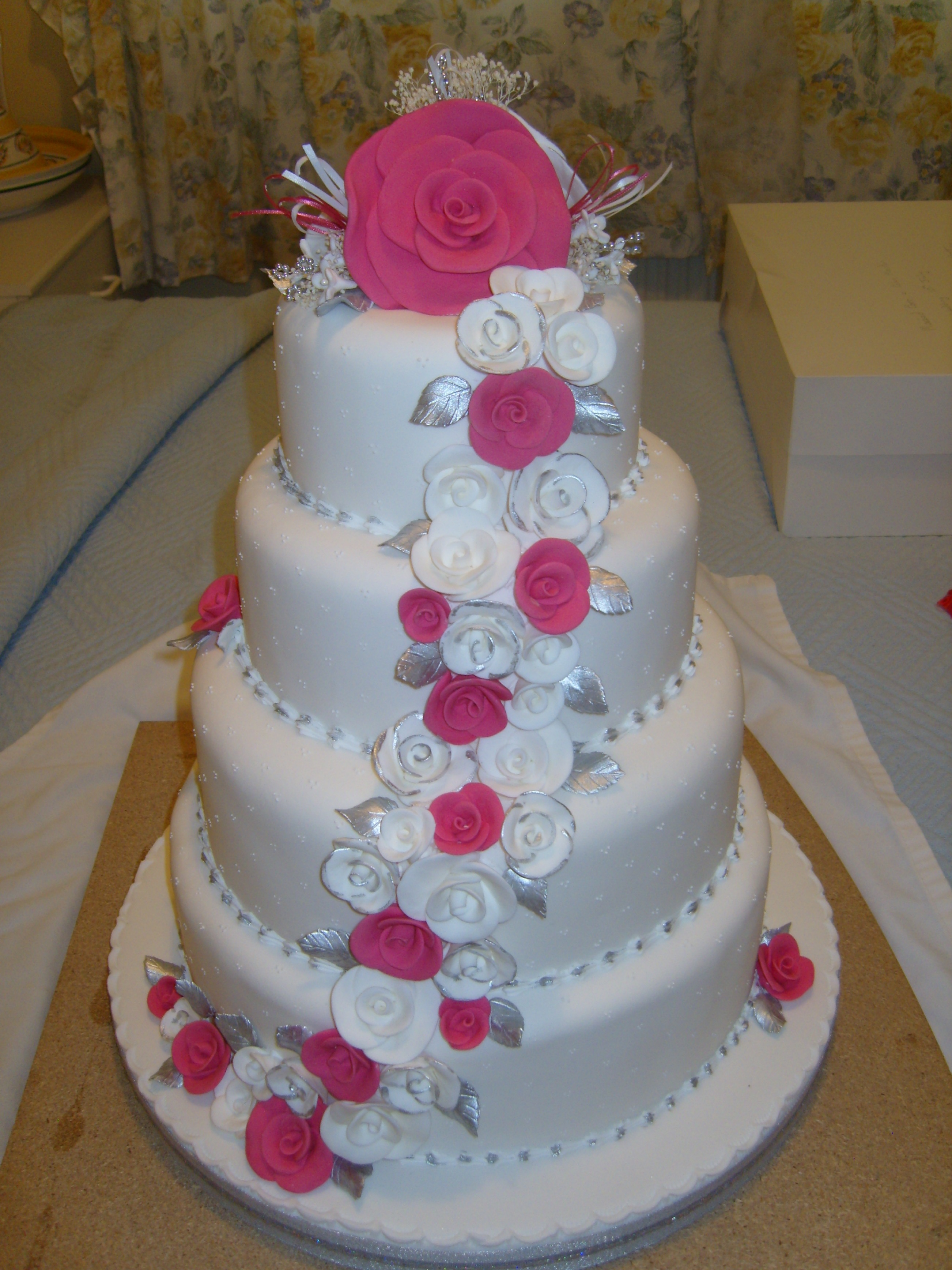 Wedding Cake 1 | decoratedcakes